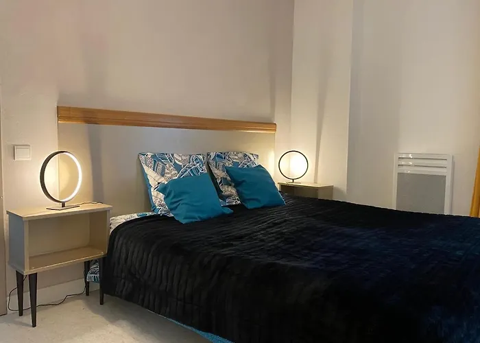 L'ecrin De Verdure Du Centre *