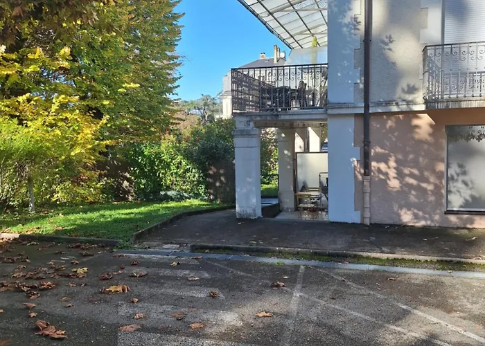 L'ecrin De Verdure Du Centre Aix-les-Bains